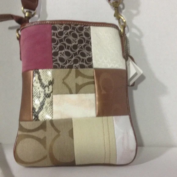 Patchwork Cross-body Bag - Picture 2 of 6